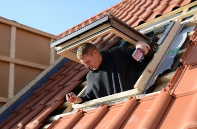 Pose de fenêtres de toit Velux à Brégy